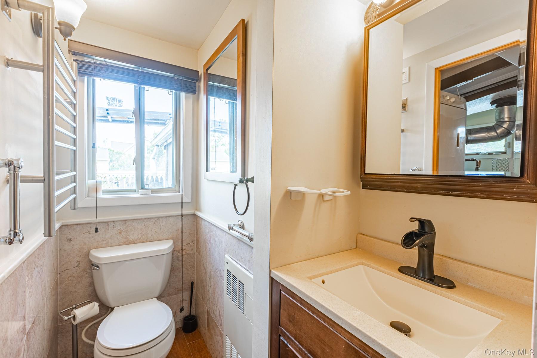 97 Ocean Avenue, Bay Shore, NY 11706