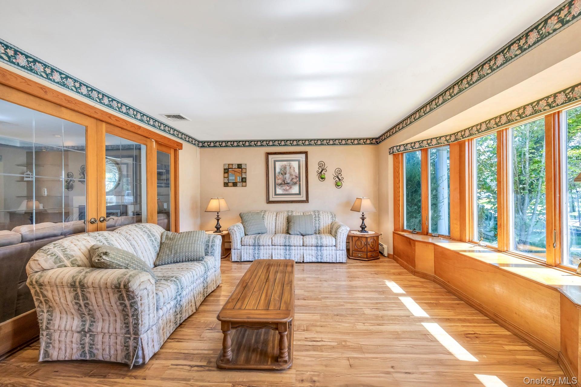 1 Carman Lane, Nesconset, NY 11767