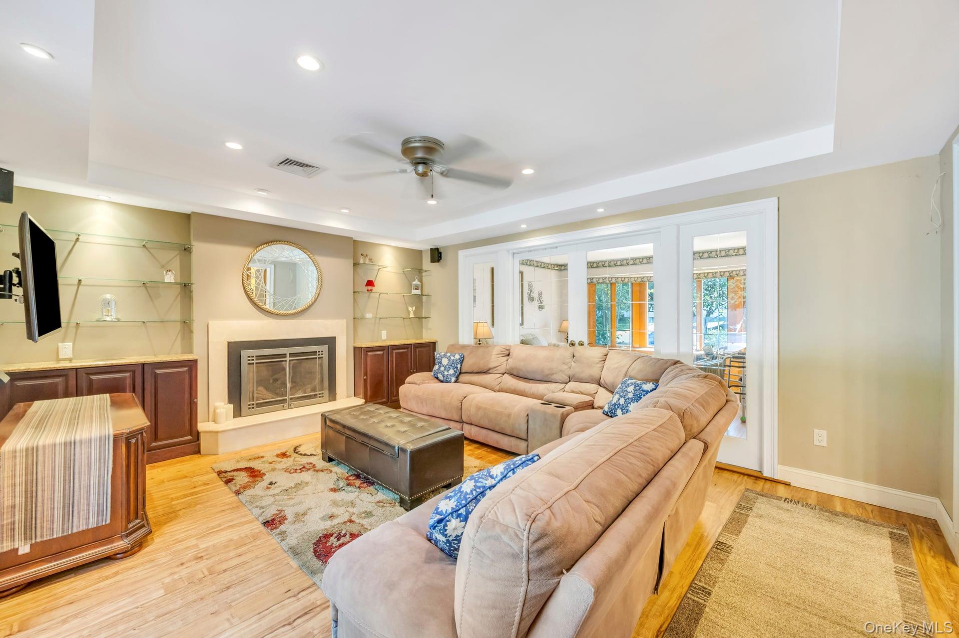 1 Carman Lane, Nesconset, NY 11767