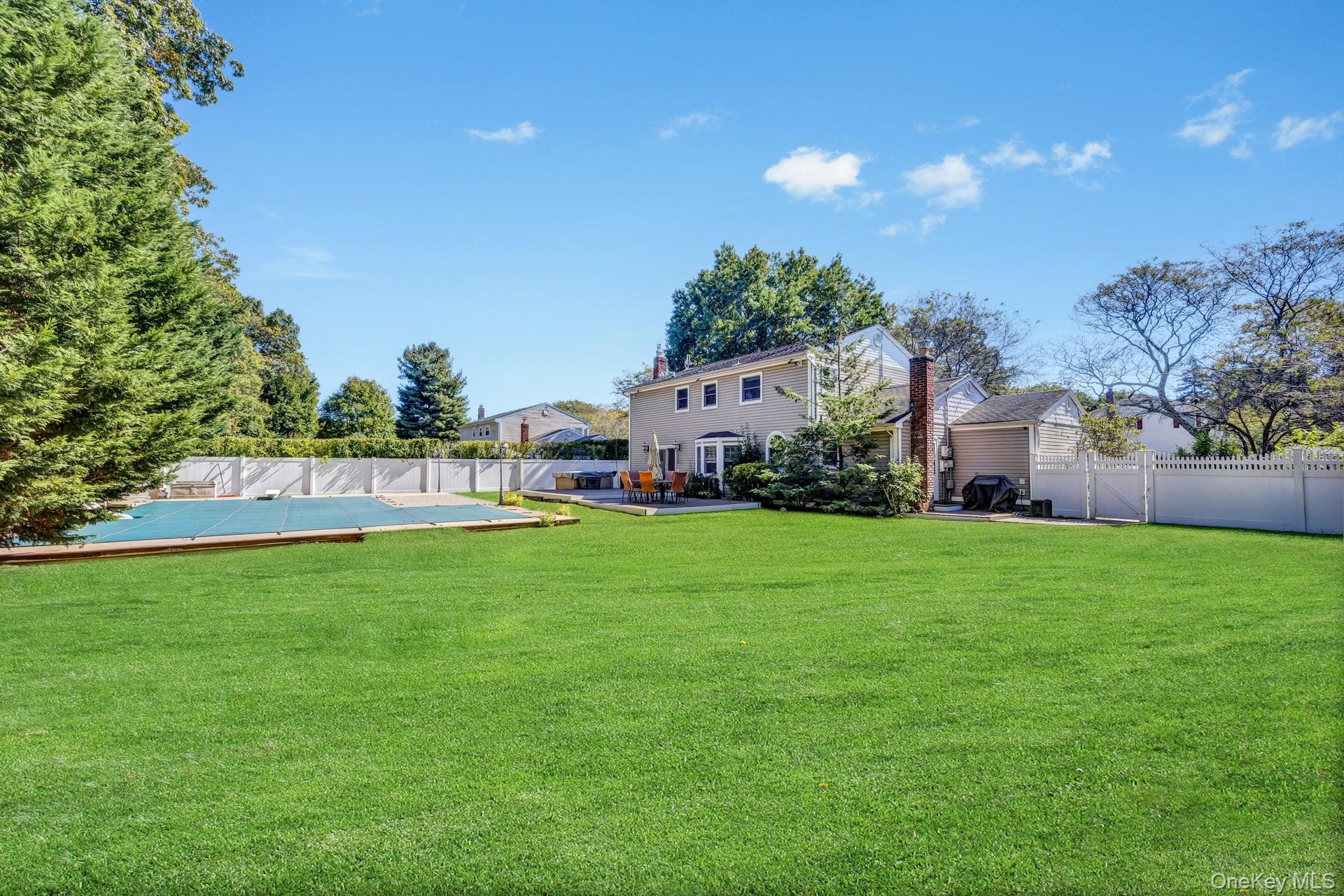 1 Carman Lane, Nesconset, NY 11767