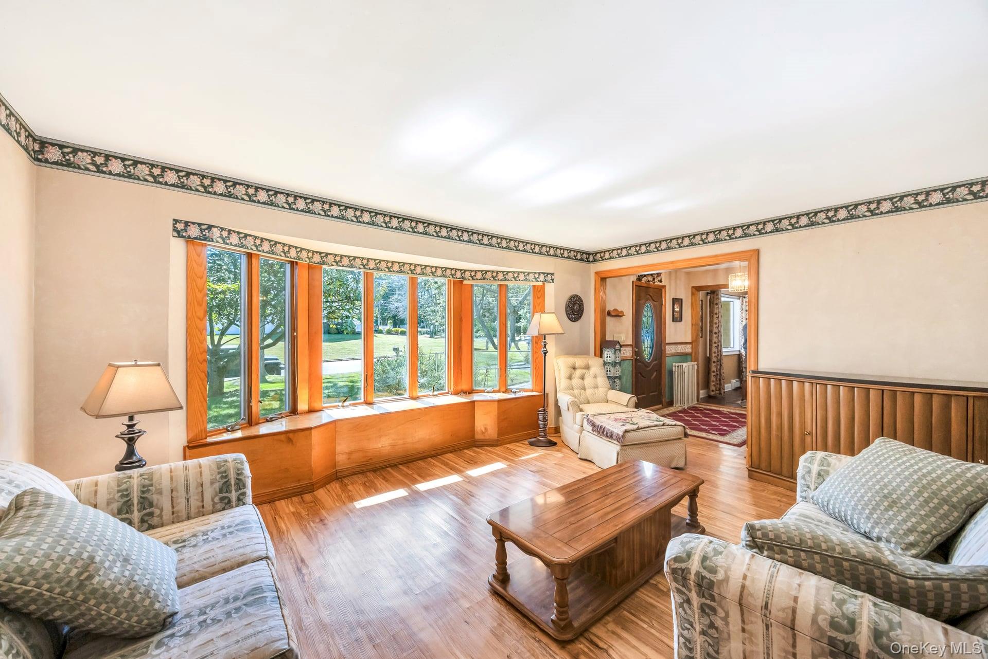 1 Carman Lane, Nesconset, NY 11767