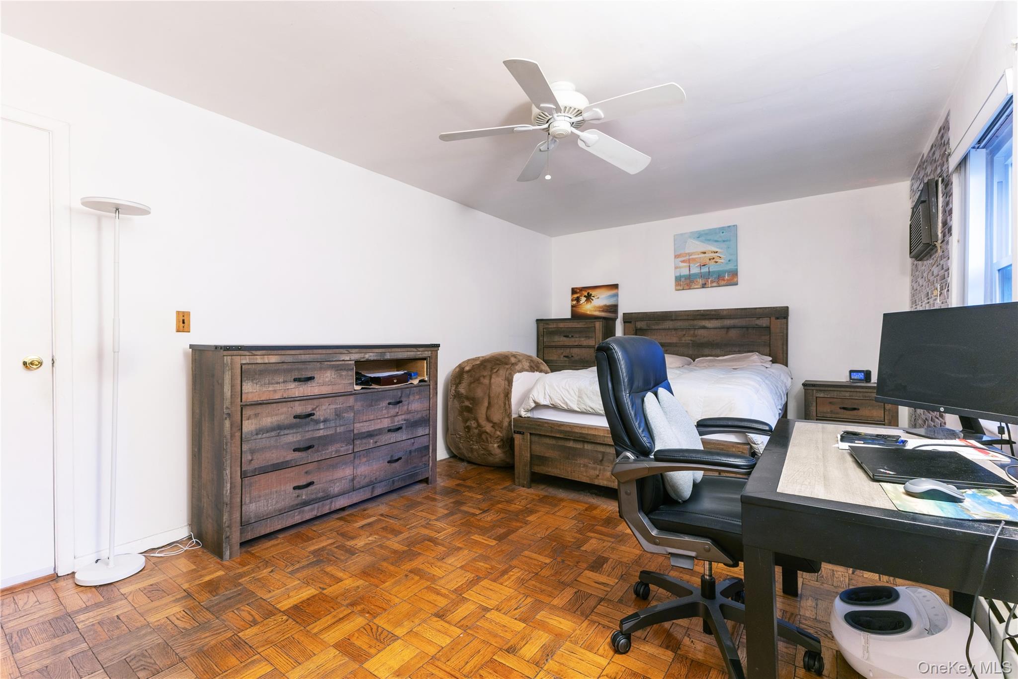 80-14 150 Street # 25B, Briarwood, NY 11435