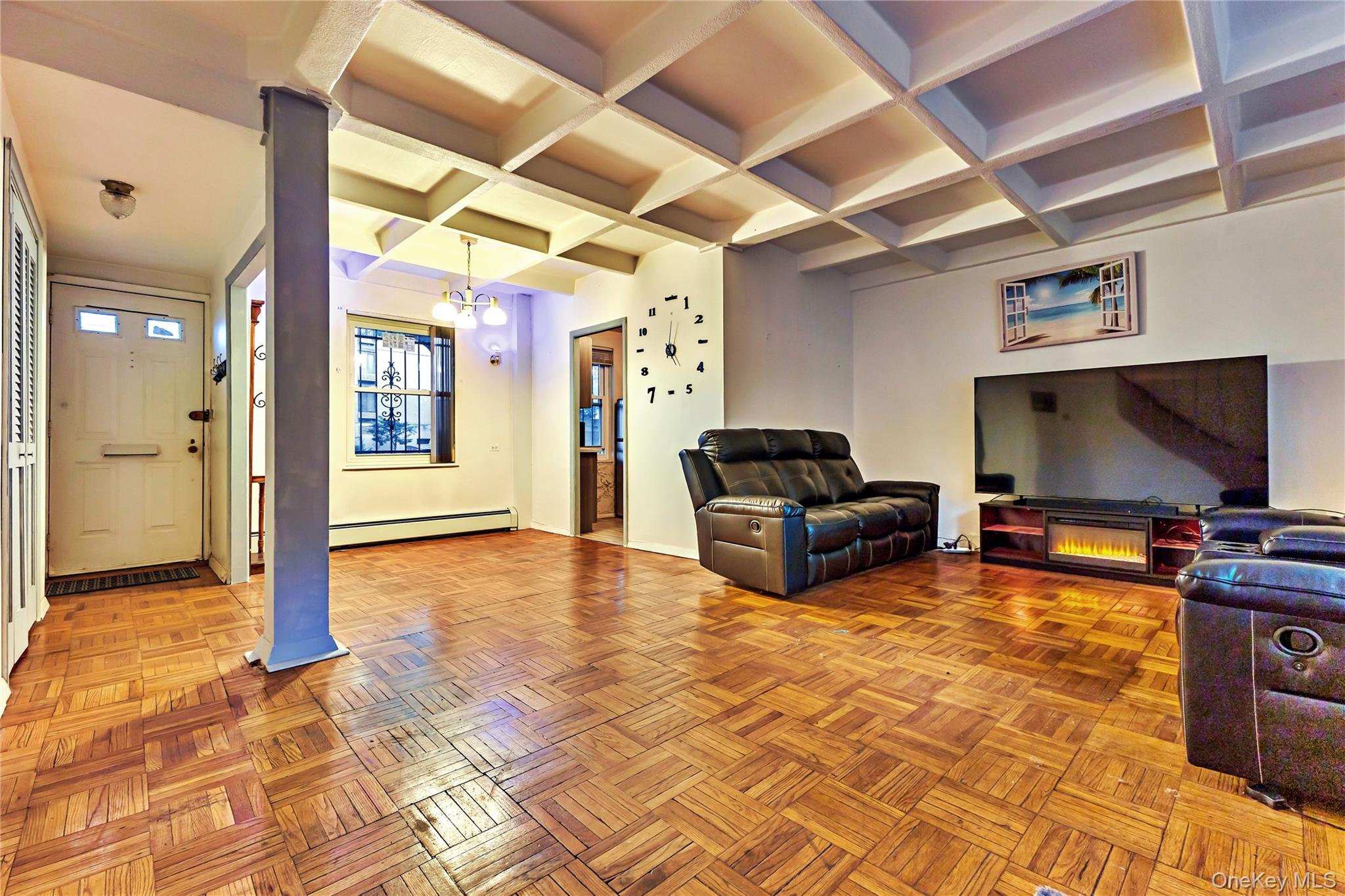 80-14 150 Street # 25B, Briarwood, NY 11435