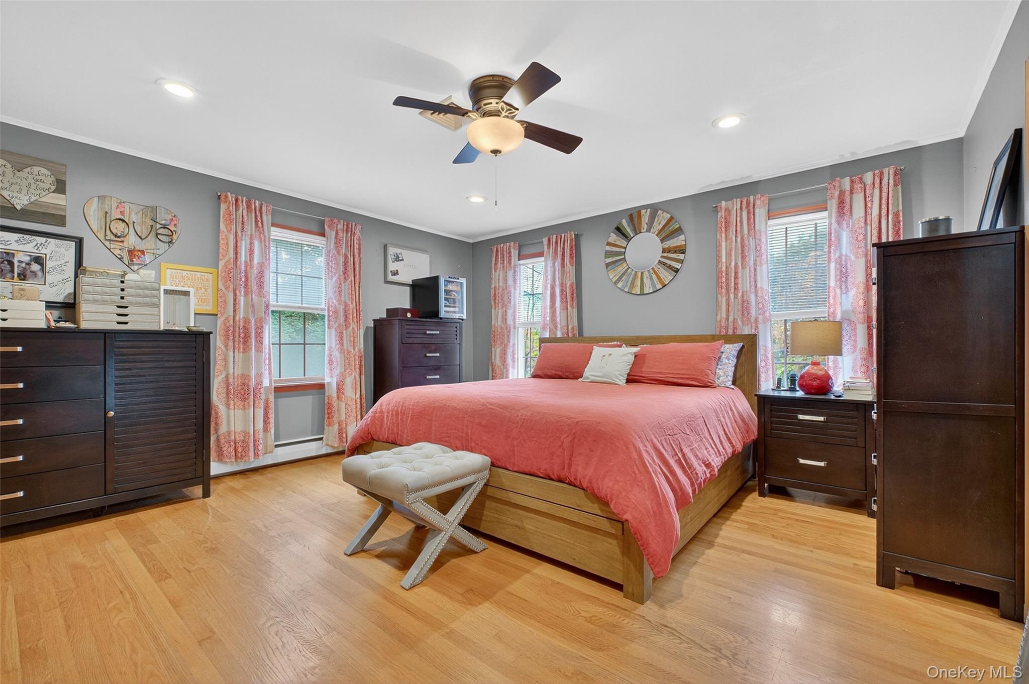 18 Birch Hill Drive, Poughkeepsie, NY 12603