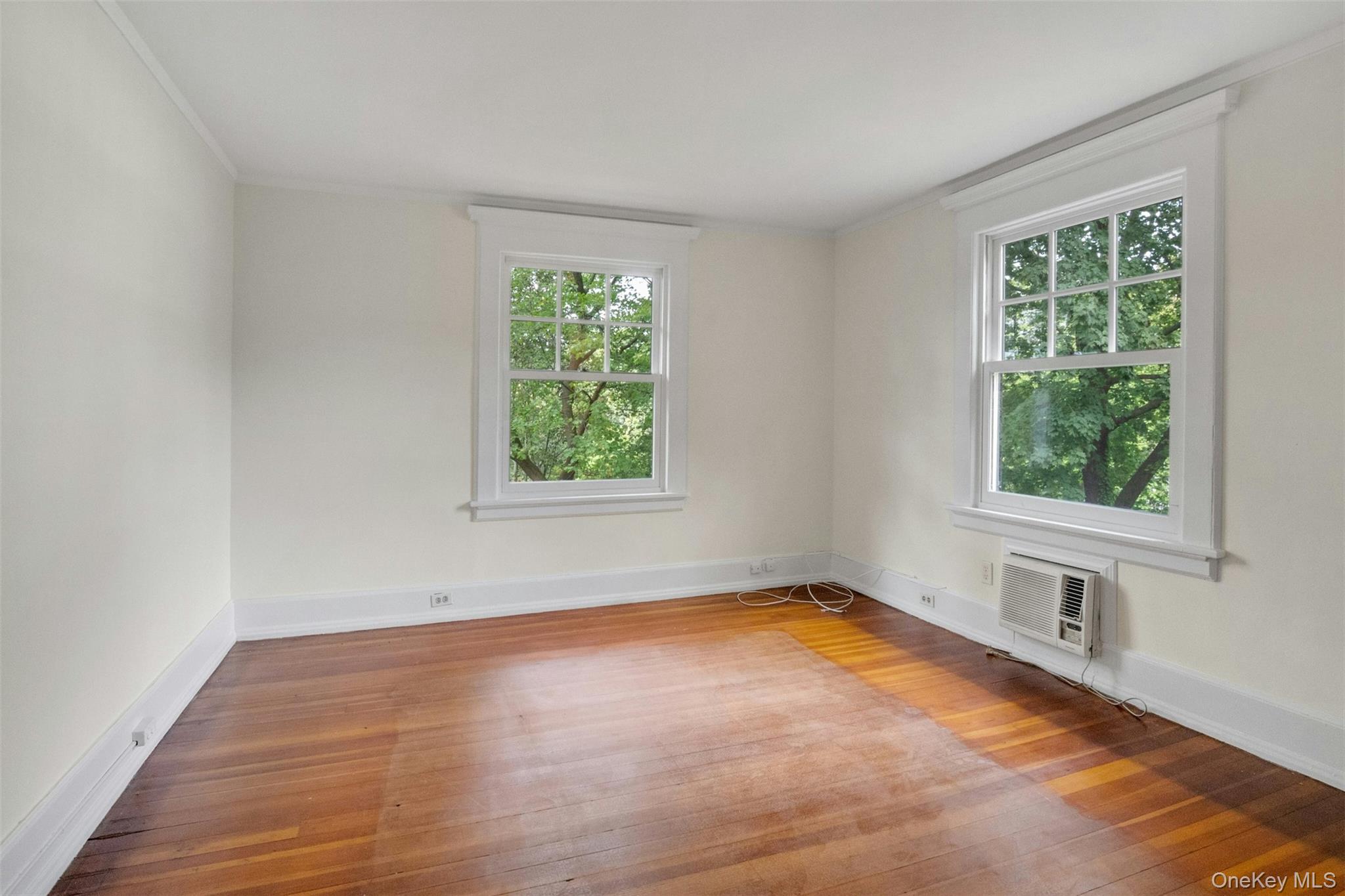 145 Cliff Avenue, Pelham, NY 10803