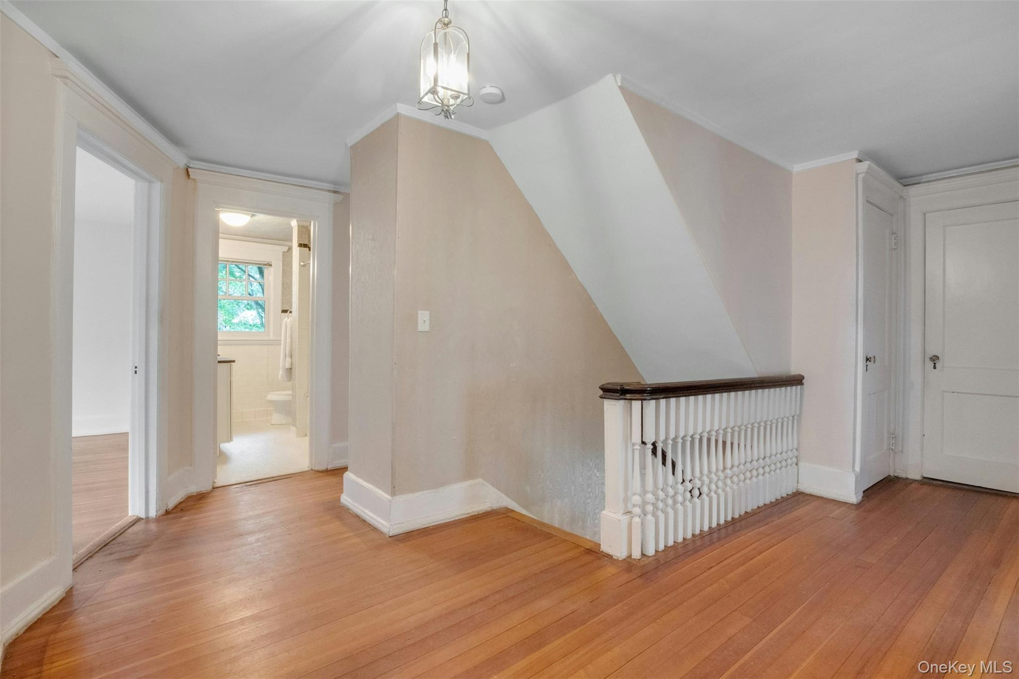 145 Cliff Avenue, Pelham, NY 10803