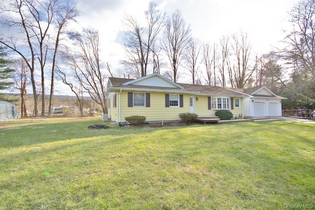 50 Carlo Drive, Kerhonkson, NY 12446