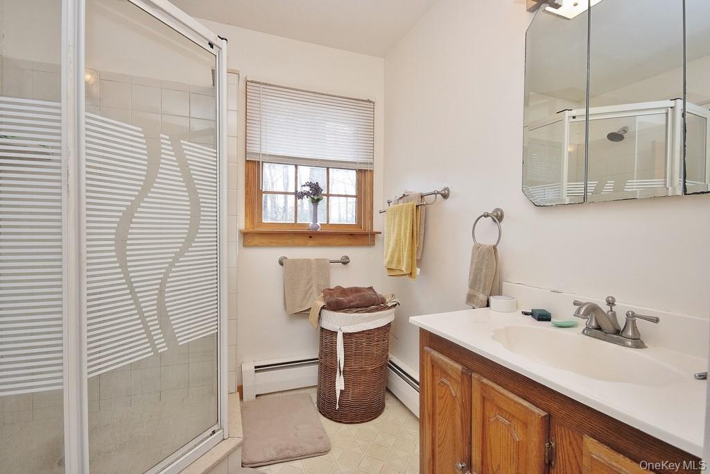 50 Carlo Drive, Kerhonkson, NY 12446