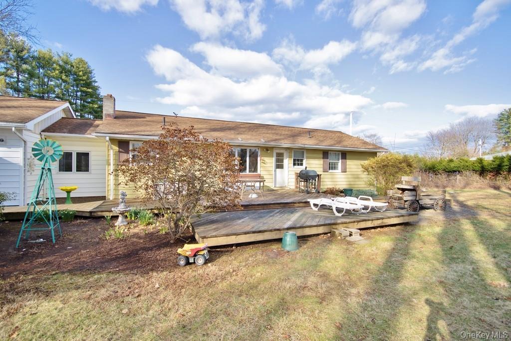 50 Carlo Drive, Kerhonkson, NY 12446