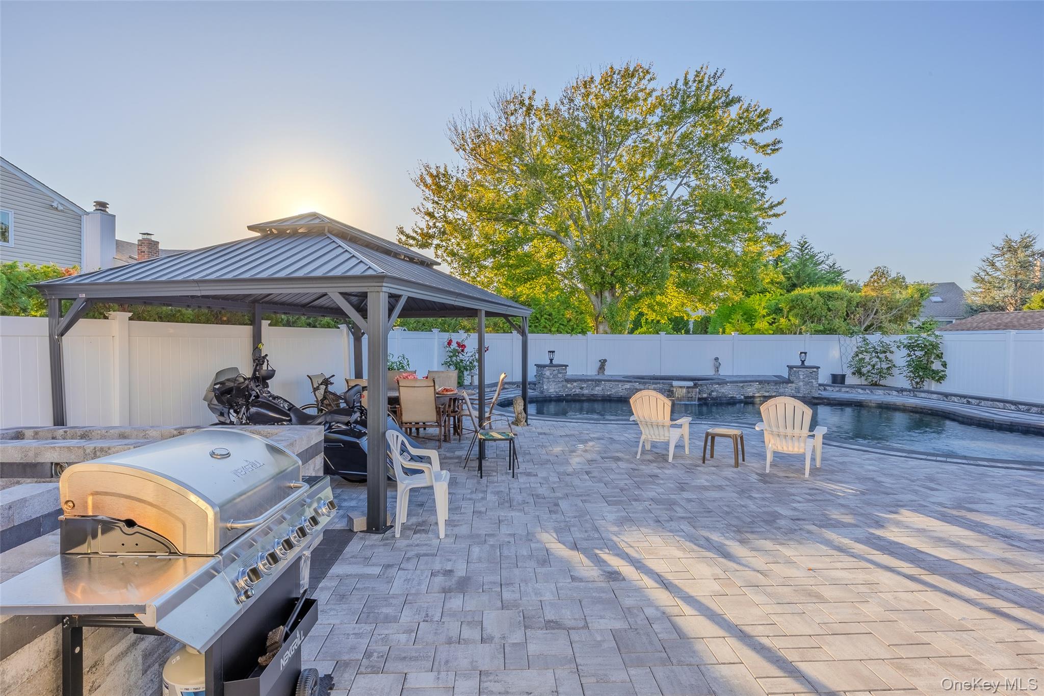 3012 Mandalay Beach Road, Wantagh, NY 11793