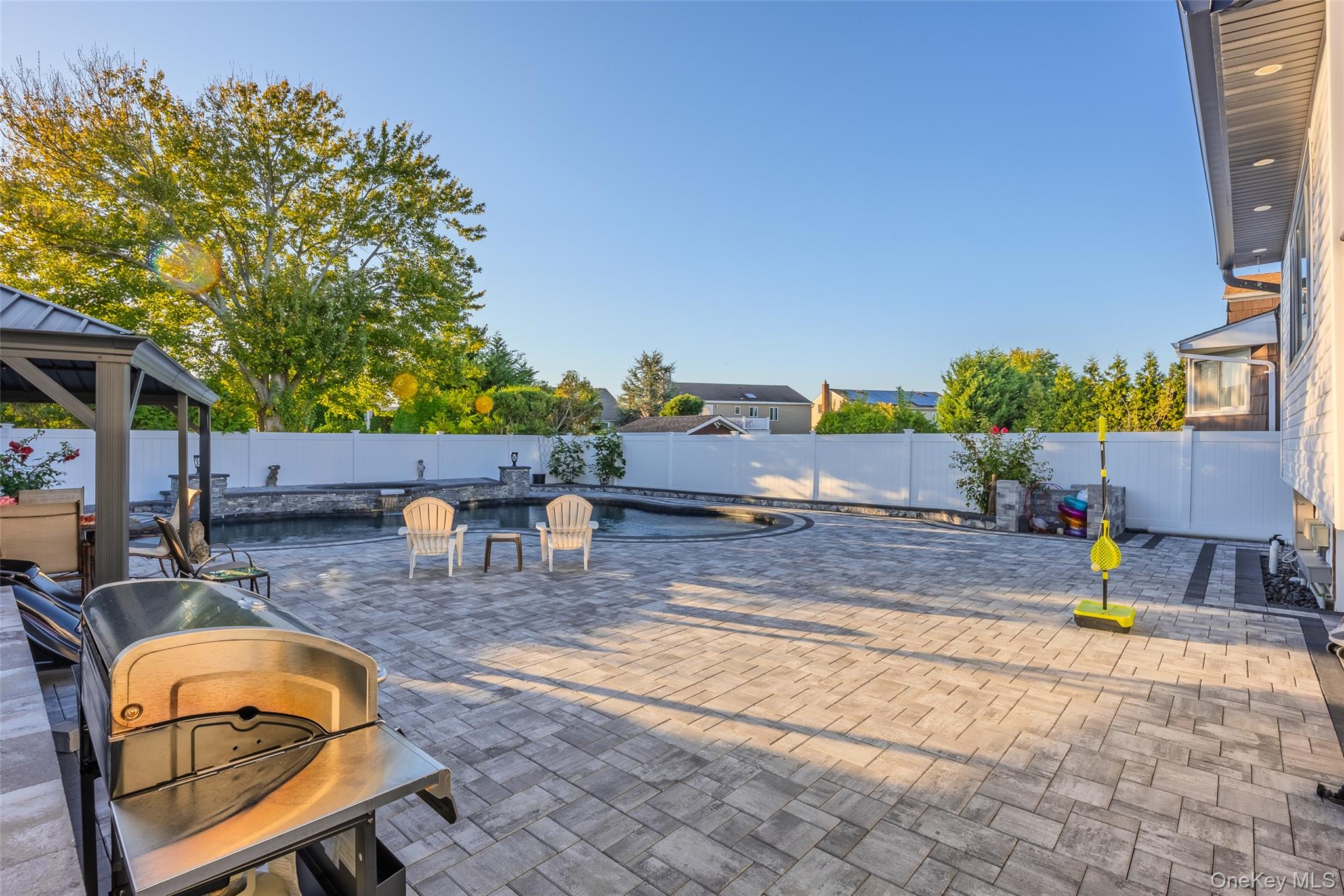 3012 Mandalay Beach Road, Wantagh, NY 11793