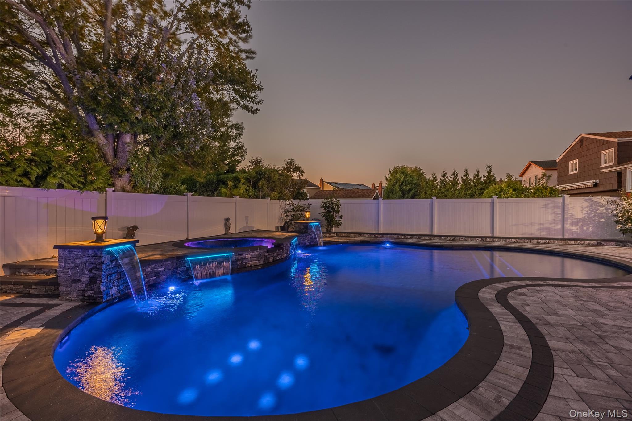 3012 Mandalay Beach Road, Wantagh, NY 11793