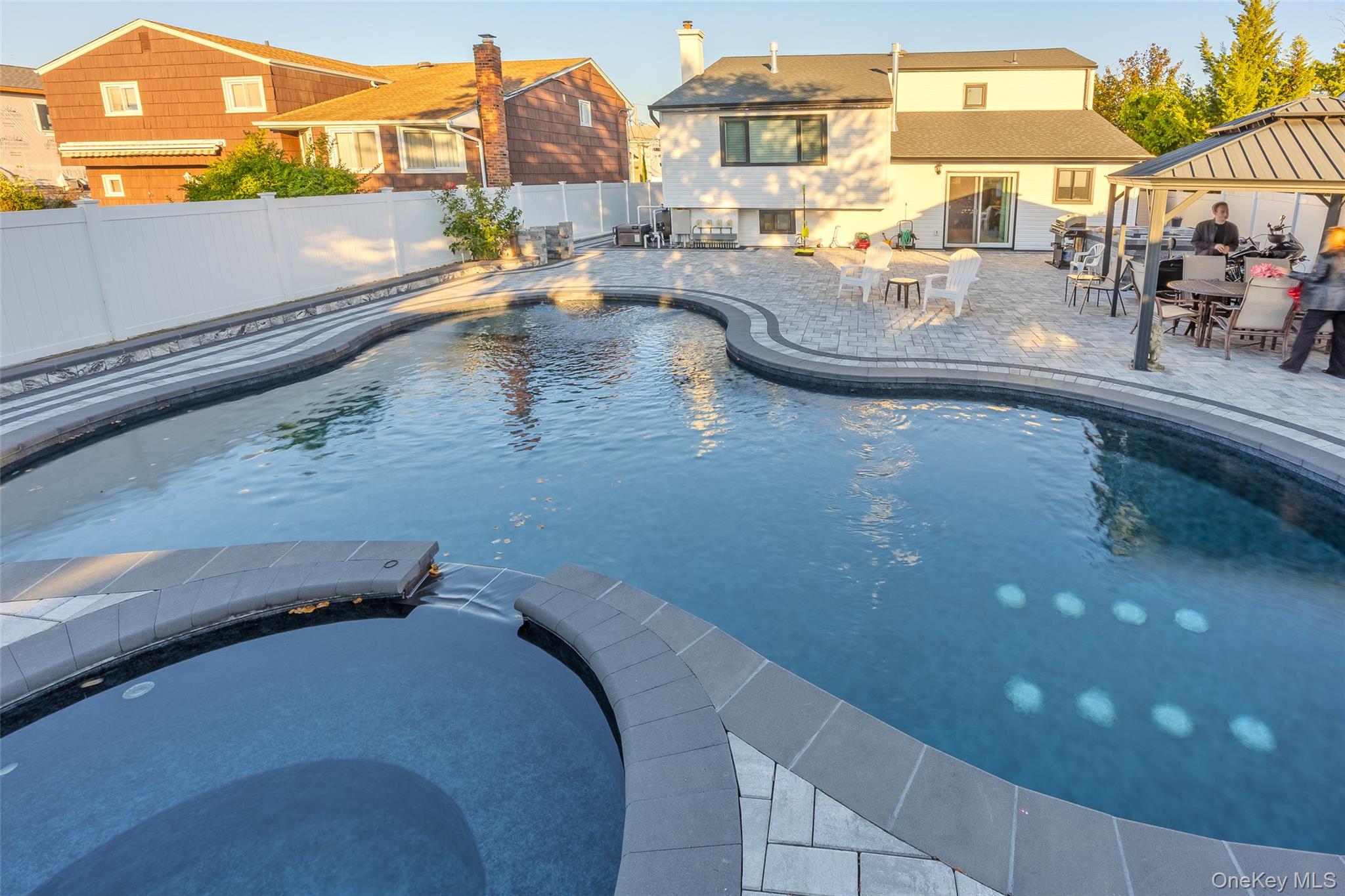 3012 Mandalay Beach Road, Wantagh, NY 11793