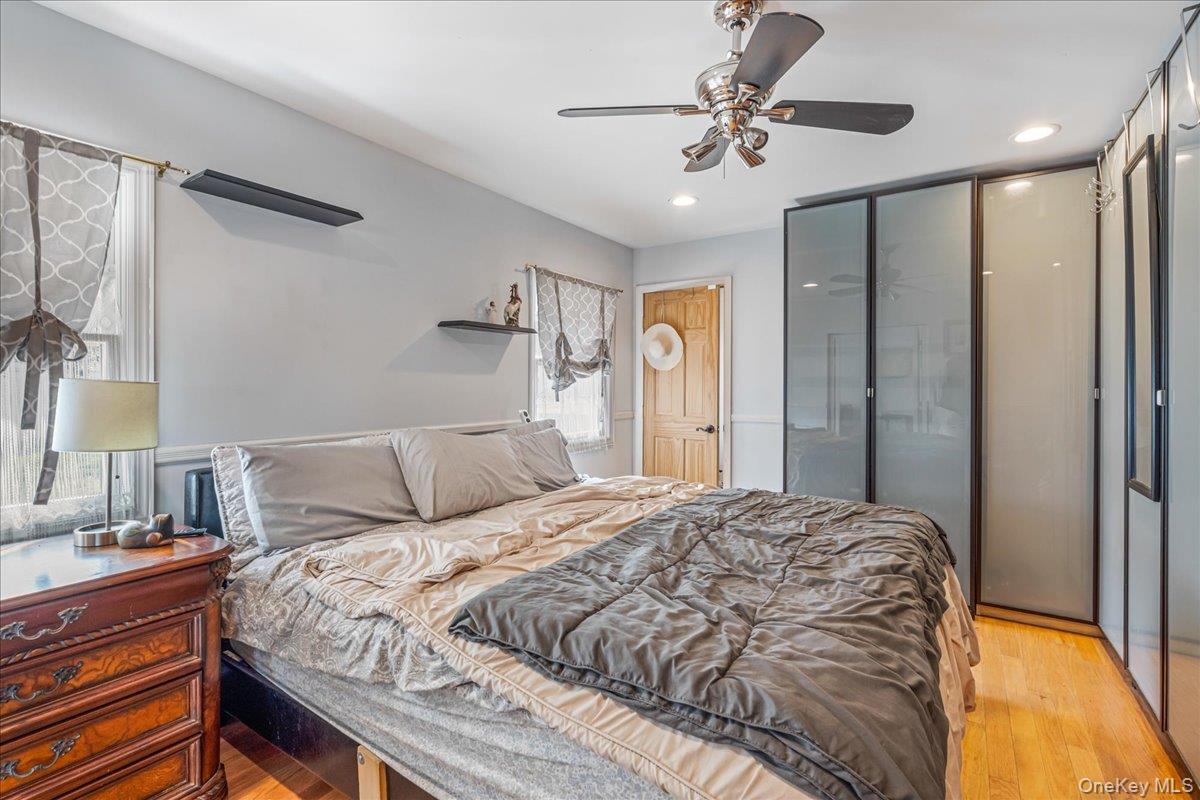 236 Duckpond Drive S, Wantagh, NY 11793