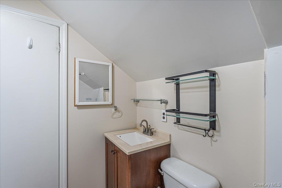 236 Duckpond Drive S, Wantagh, NY 11793