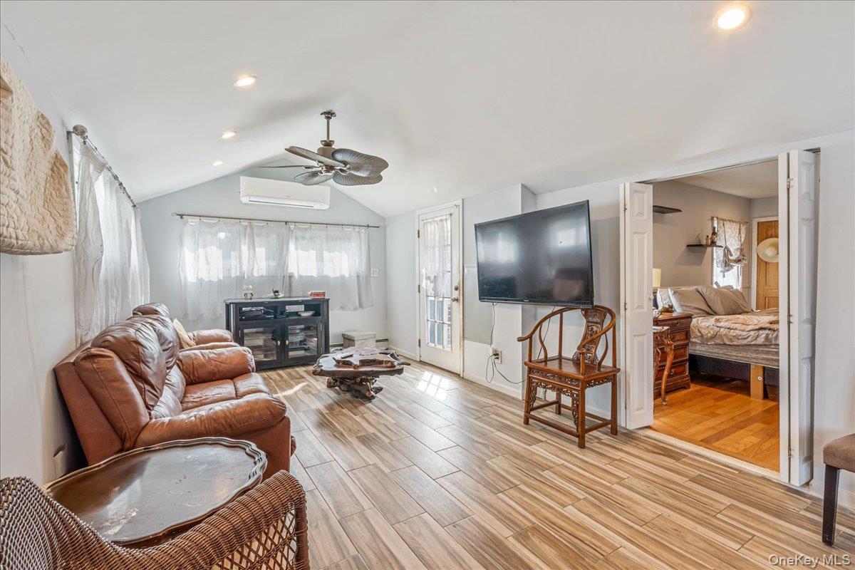 236 Duckpond Drive S, Wantagh, NY 11793