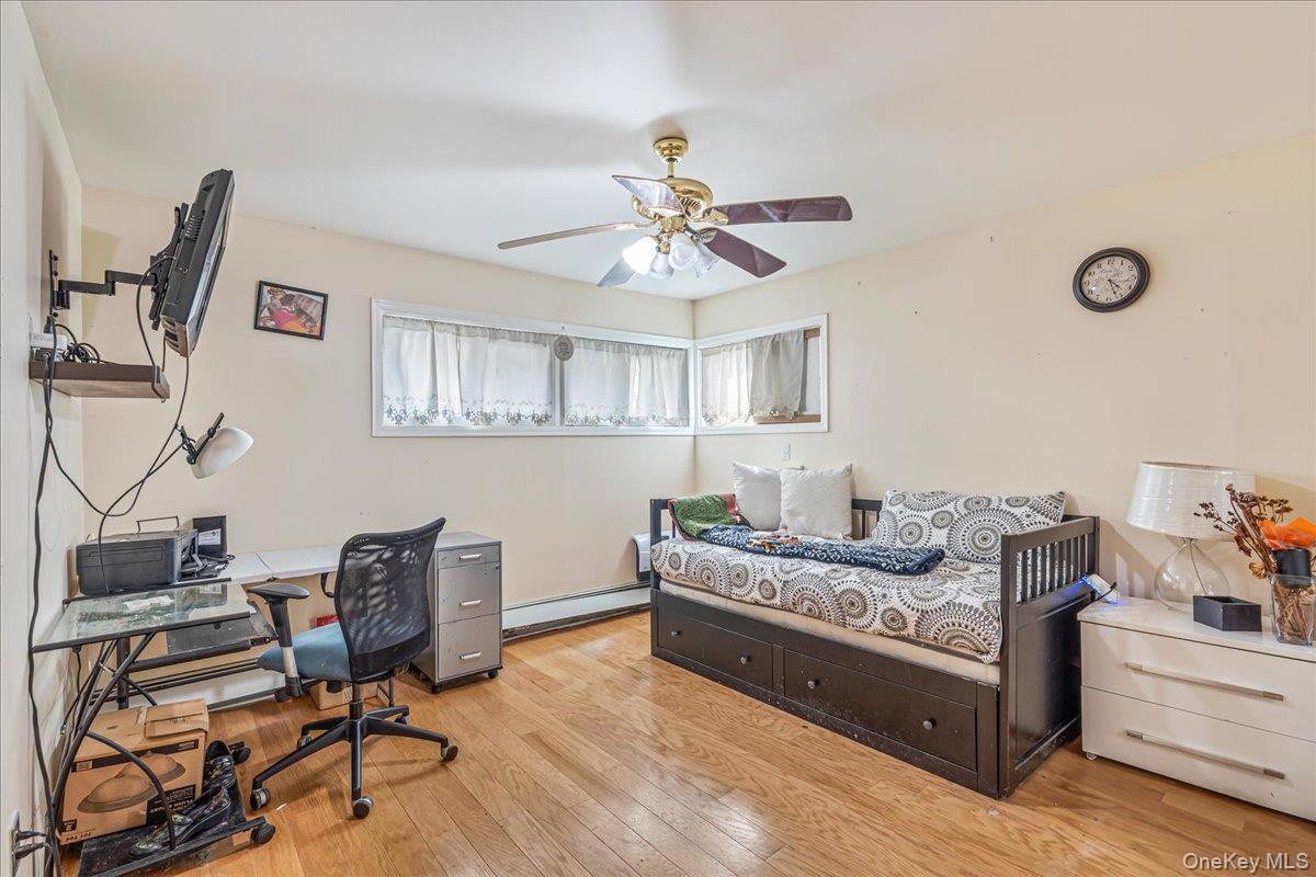 236 Duckpond Drive S, Wantagh, NY 11793