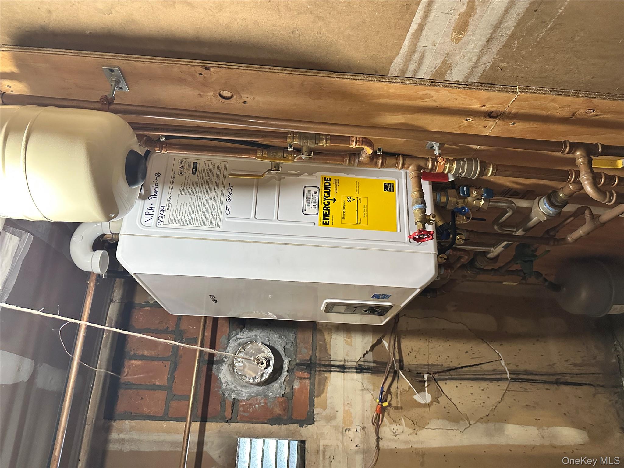 104 Clark Avenue, Massapequa, NY 11758