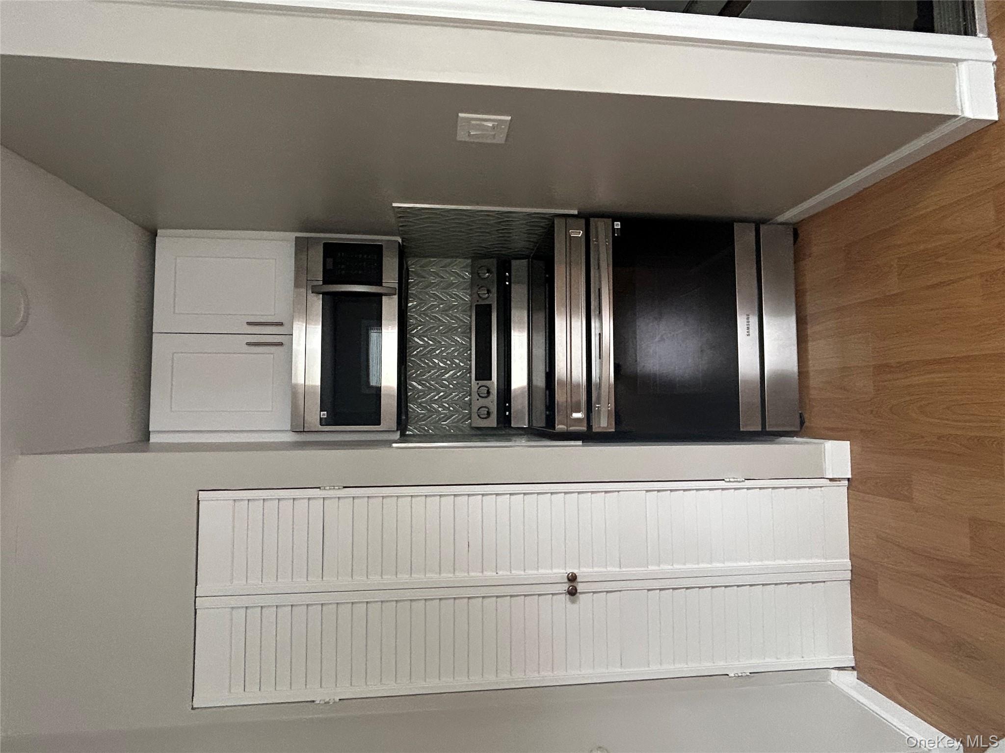 30 Dean Street, North Babylon, NY 11703