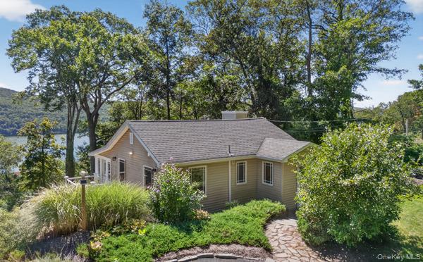 6 Deer Trail N, Greenwood Lake, NY 10925