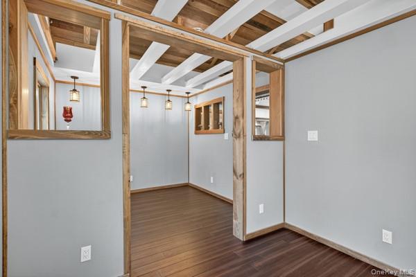 6 Deer Trail N, Greenwood Lake, NY 10925