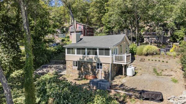 6 Deer Trail N, Greenwood Lake, NY 10925