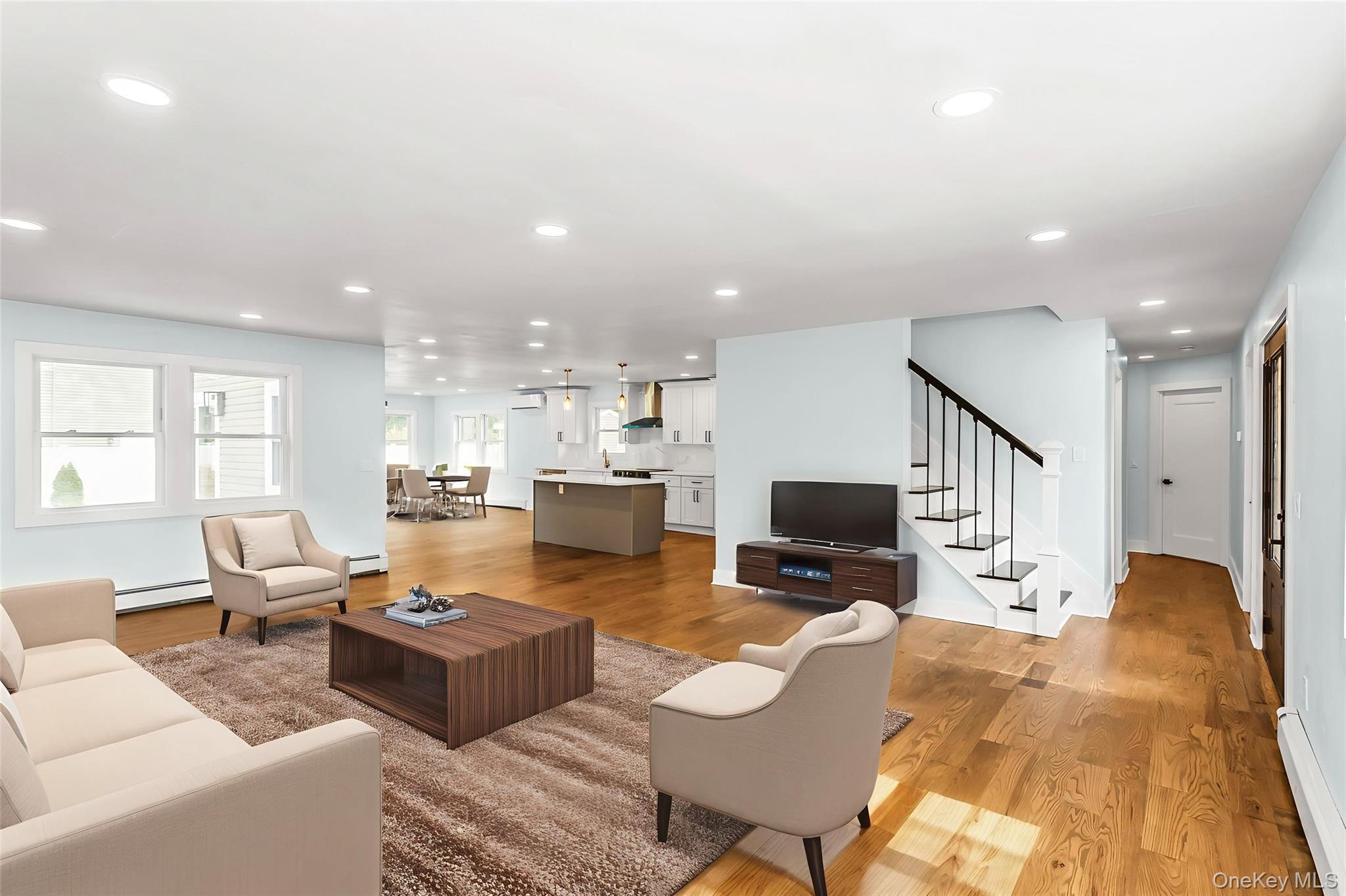 907 Pearl Street, Bohemia, NY 11716