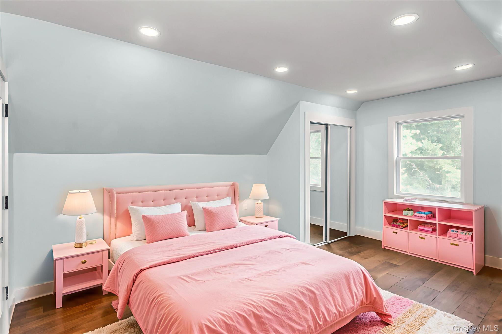 907 Pearl Street, Bohemia, NY 11716