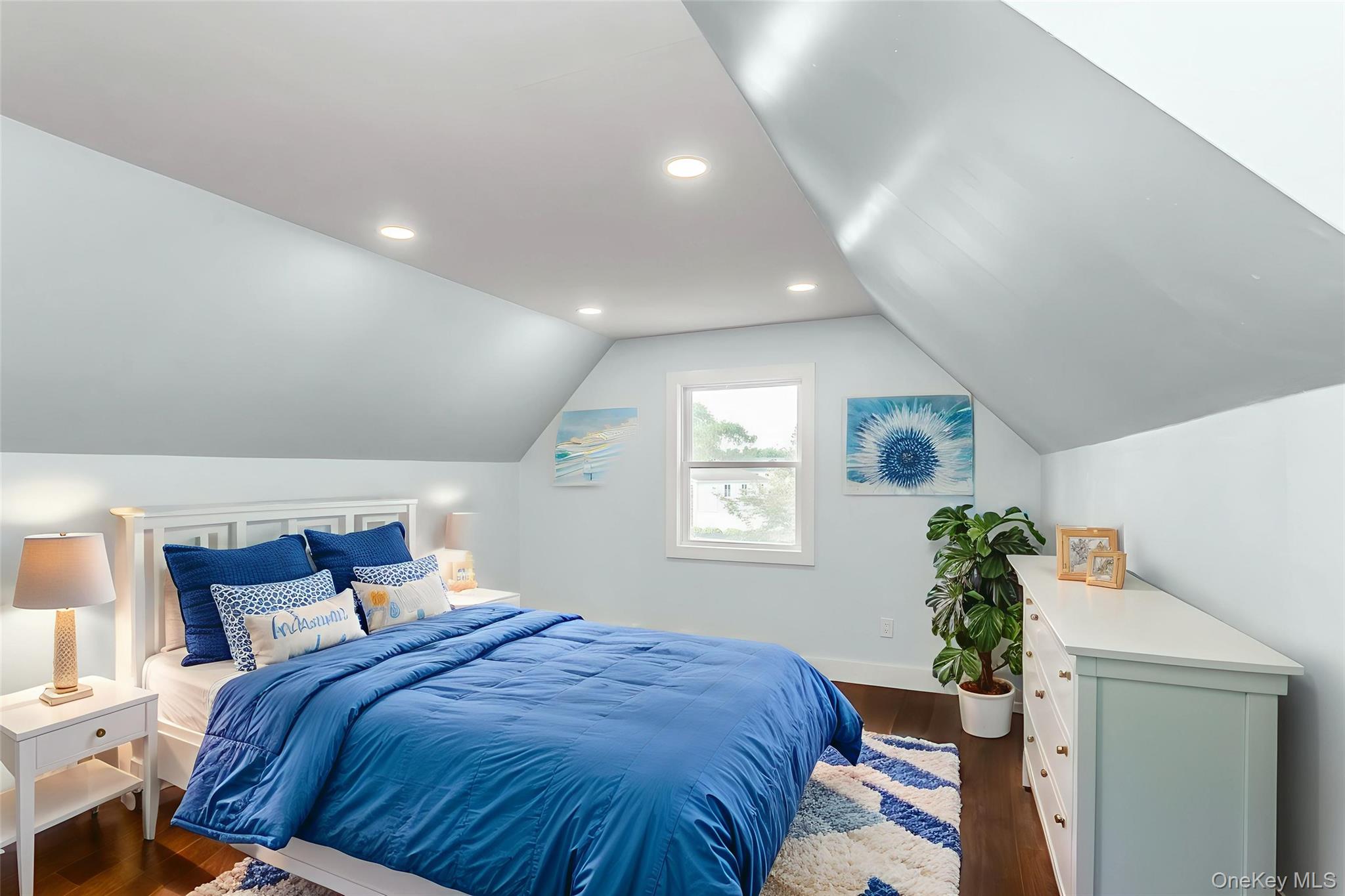 907 Pearl Street, Bohemia, NY 11716