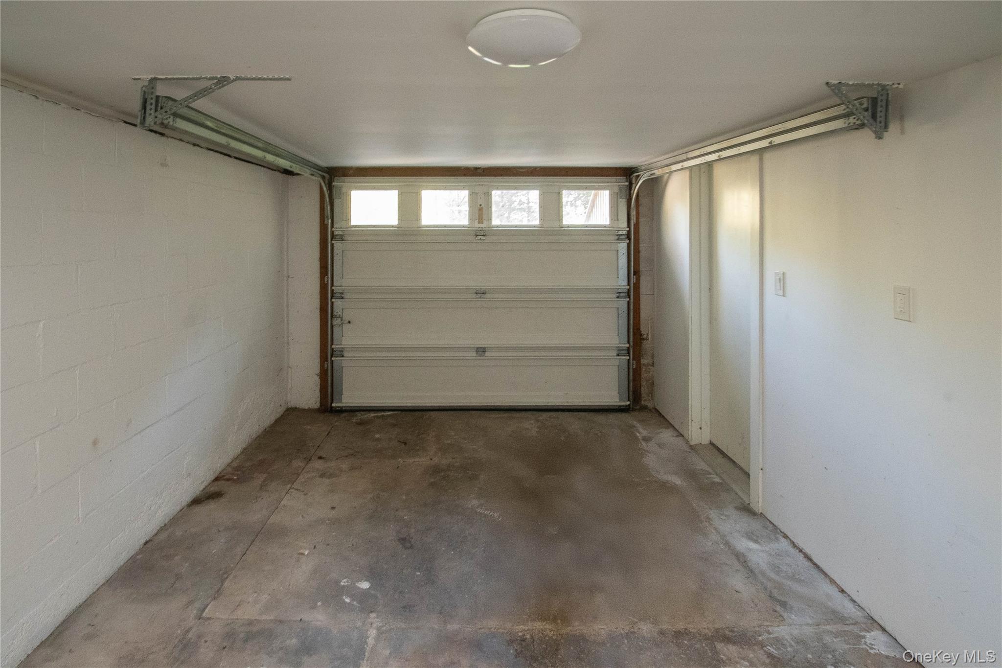 7 Phillips Road, Poughkeepsie, NY 12603