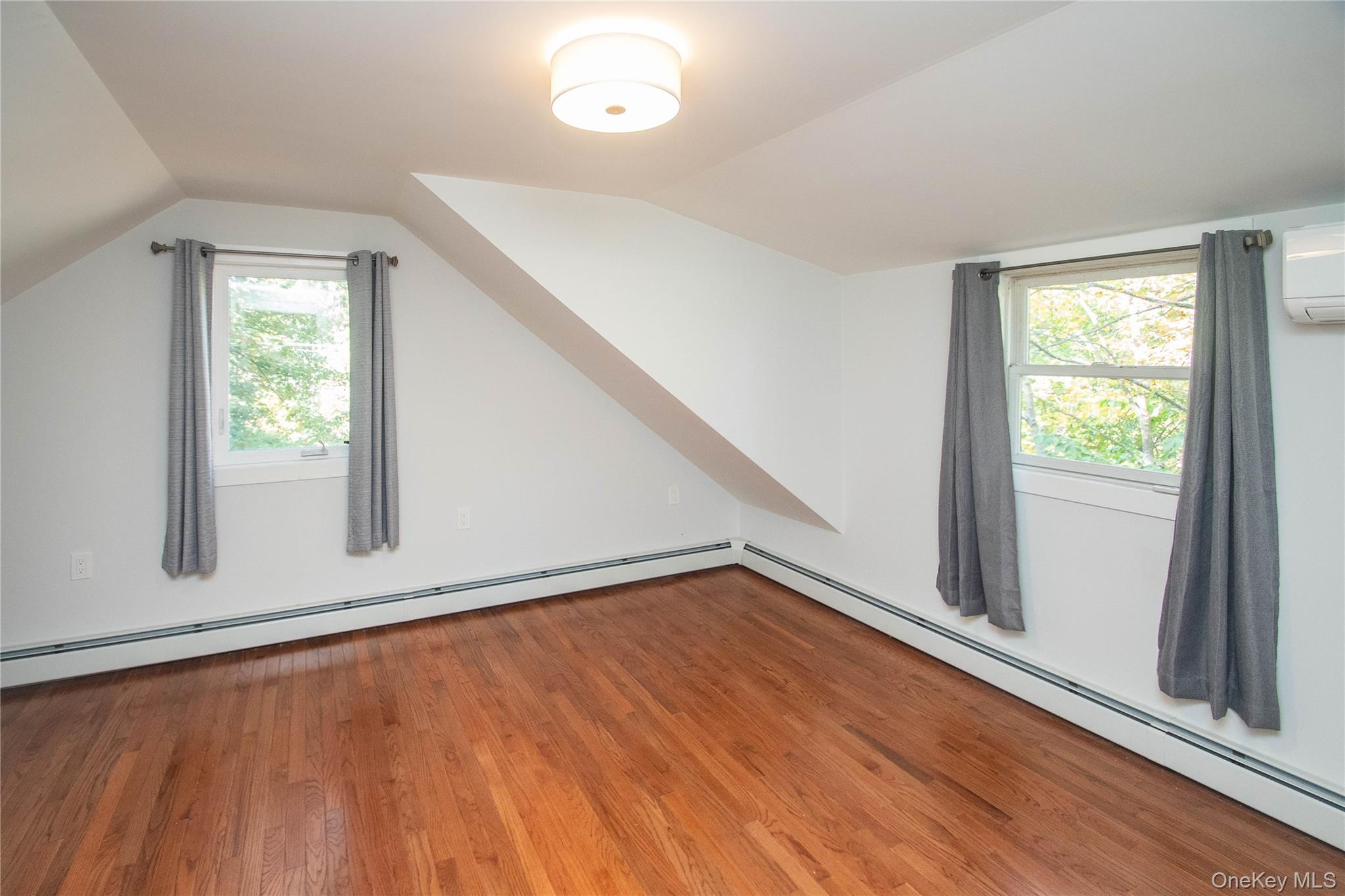 7 Phillips Road, Poughkeepsie, NY 12603