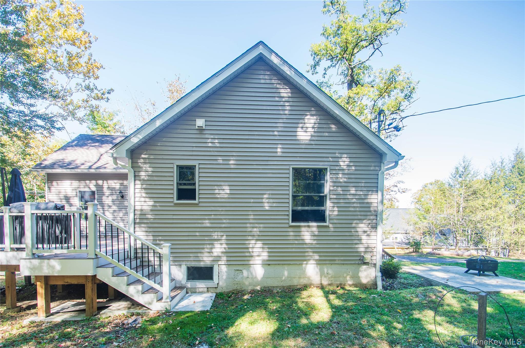 7 Phillips Road, Poughkeepsie, NY 12603