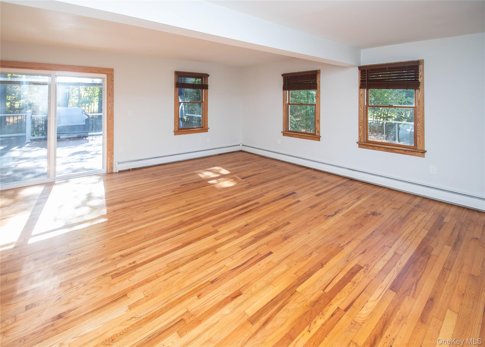 7 Phillips Road, Poughkeepsie, NY 12603