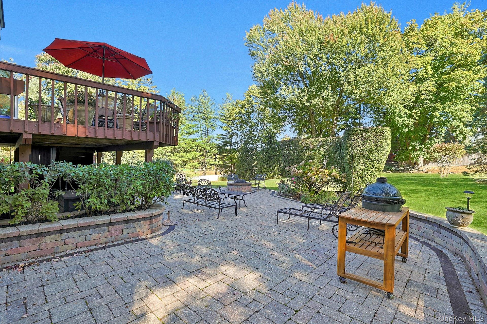 1 Eunice Lane, Thornwood, NY 10594