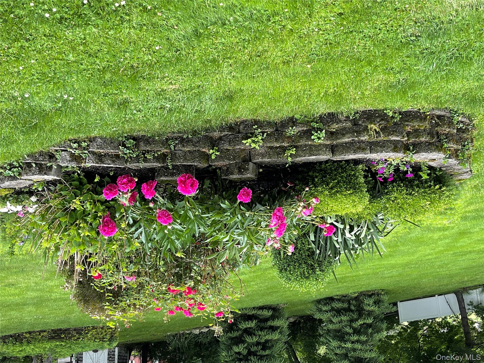 1 Eunice Lane, Thornwood, NY 10594