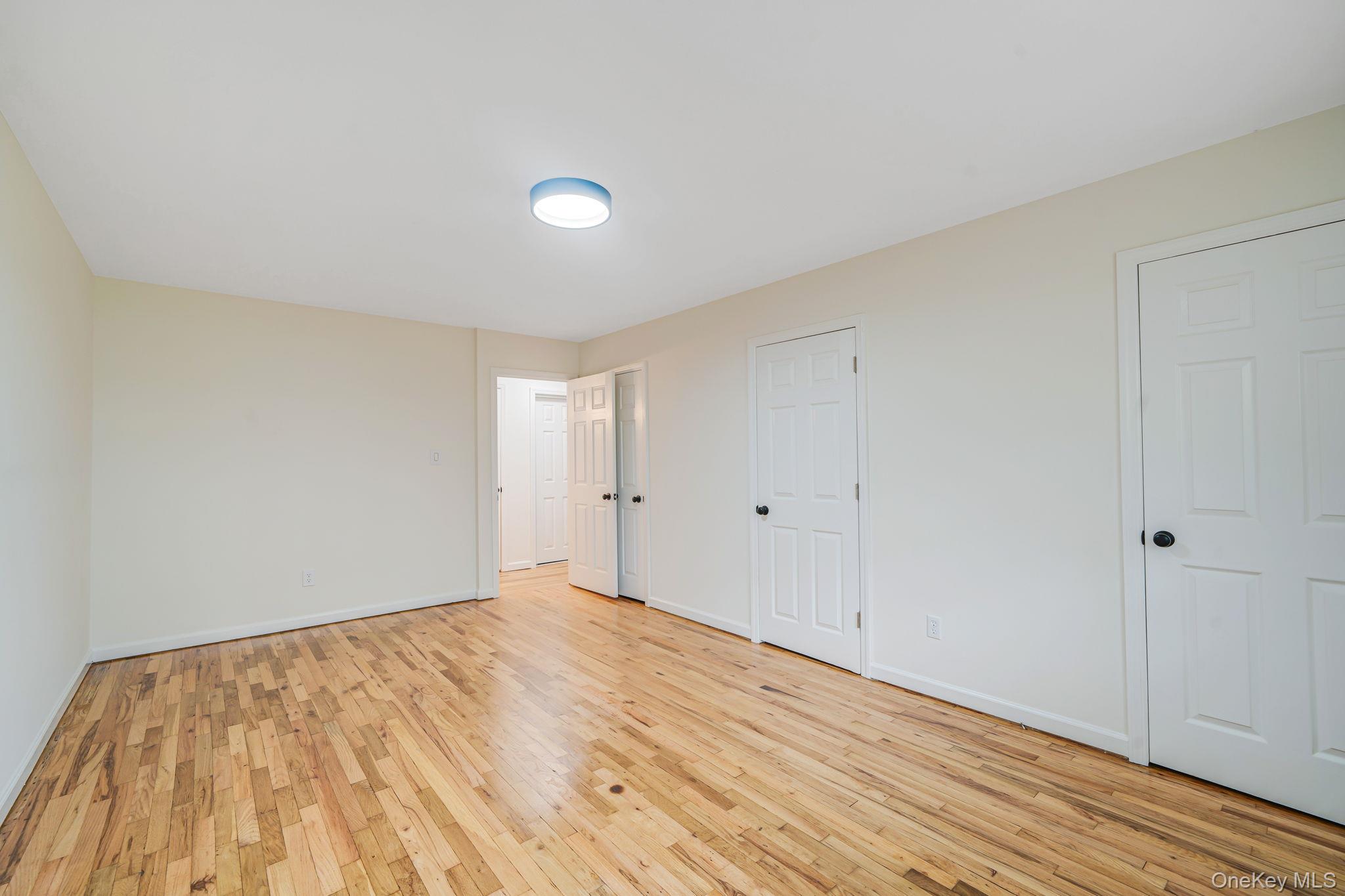 336 Lakeland Avenue # 5D, Sayville, NY 11782