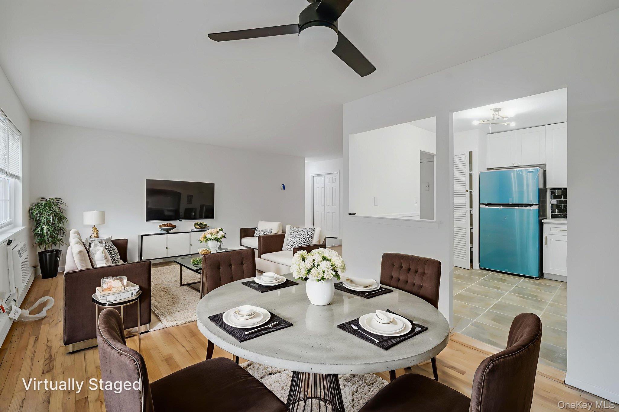 336 Lakeland Avenue # 5D, Sayville, NY 11782