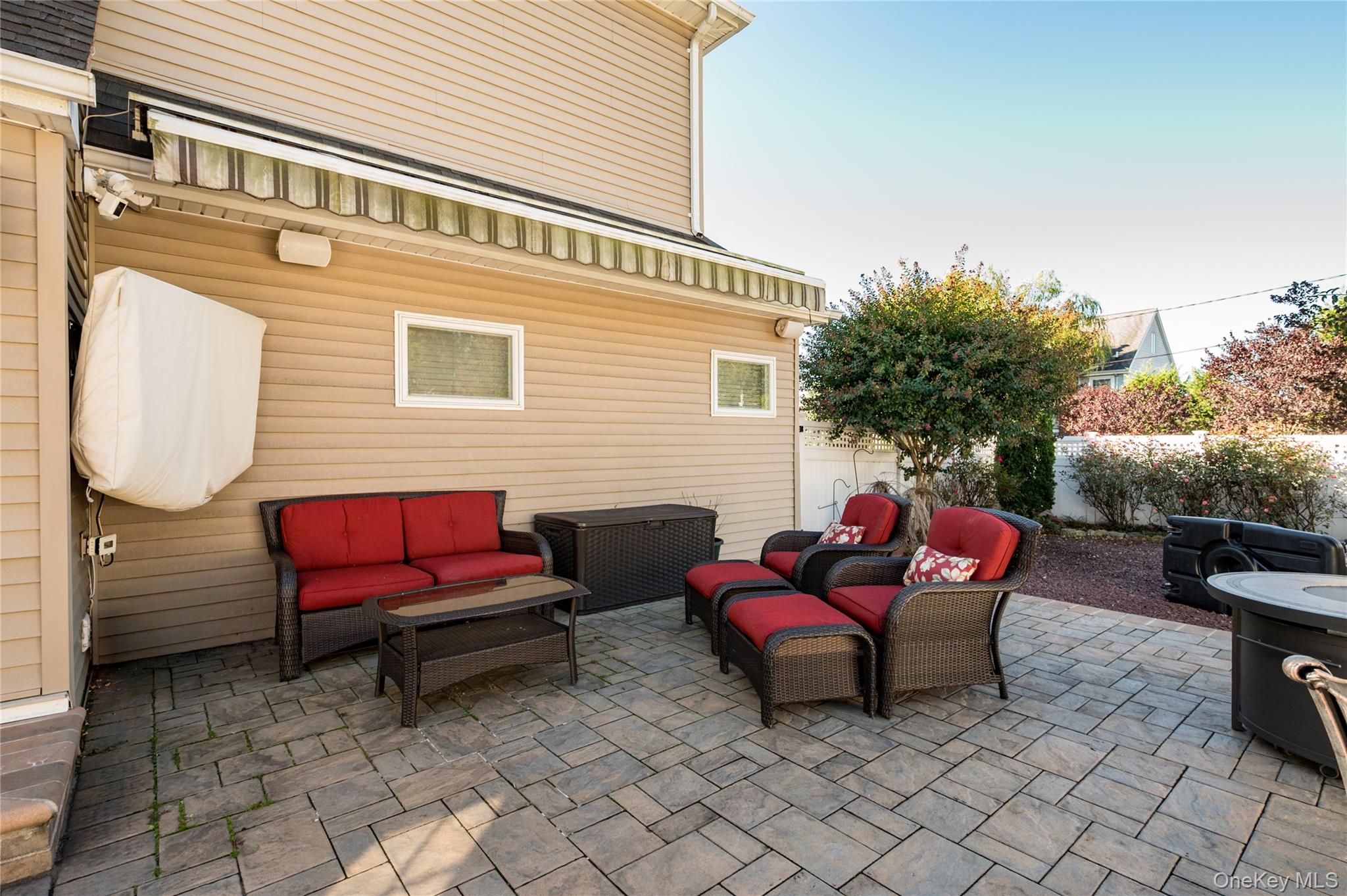 1823 Lincoln Avenue, Seaford, NY 11783