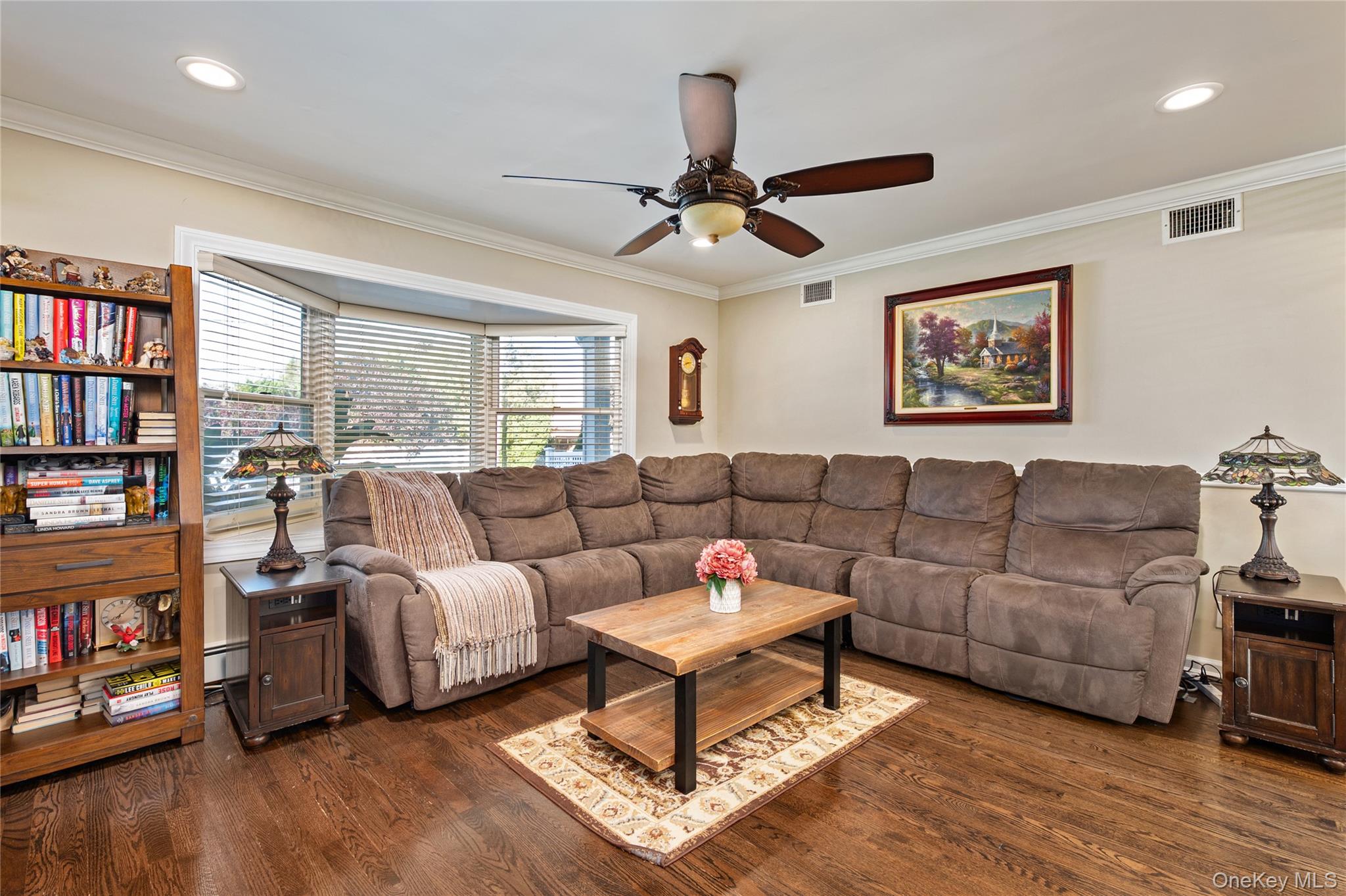 1823 Lincoln Avenue, Seaford, NY 11783