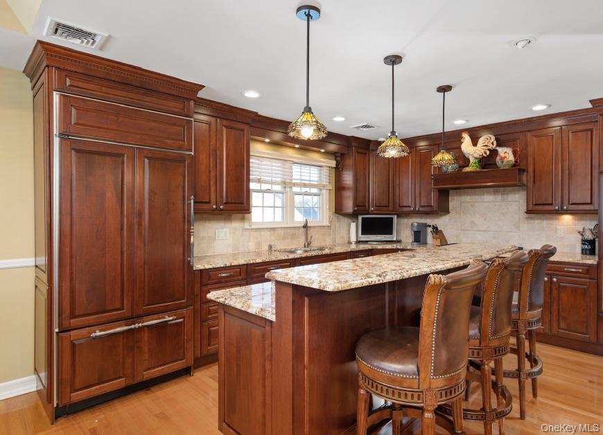 1823 Lincoln Avenue, Seaford, NY 11783