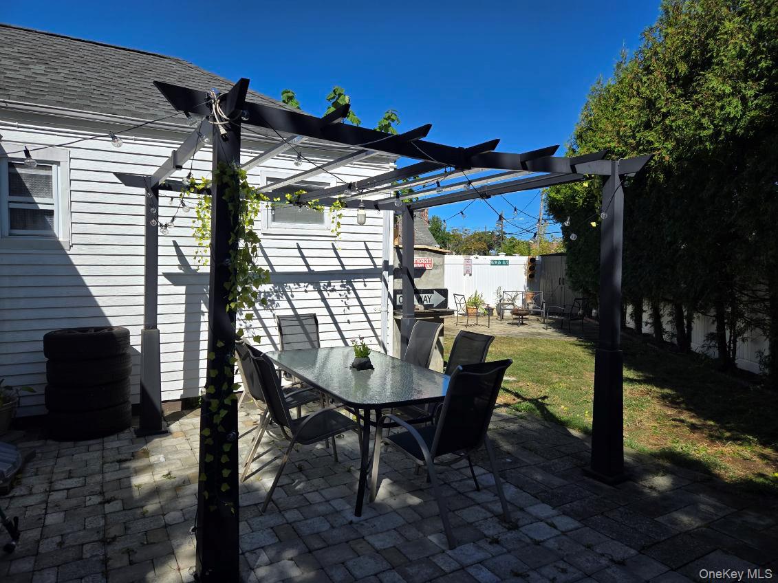 279 Semton Boulevard, Franklin Square, NY 11010