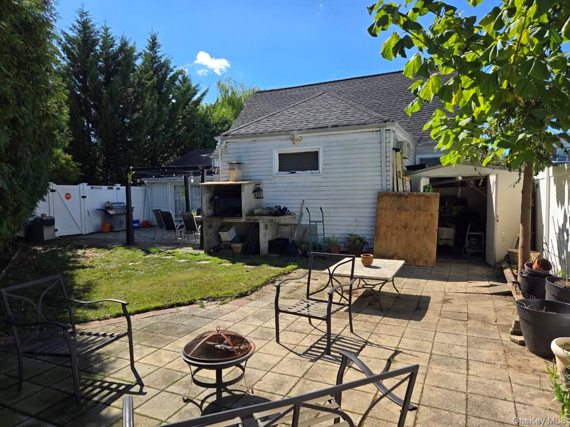 279 Semton Boulevard, Franklin Square, NY 11010