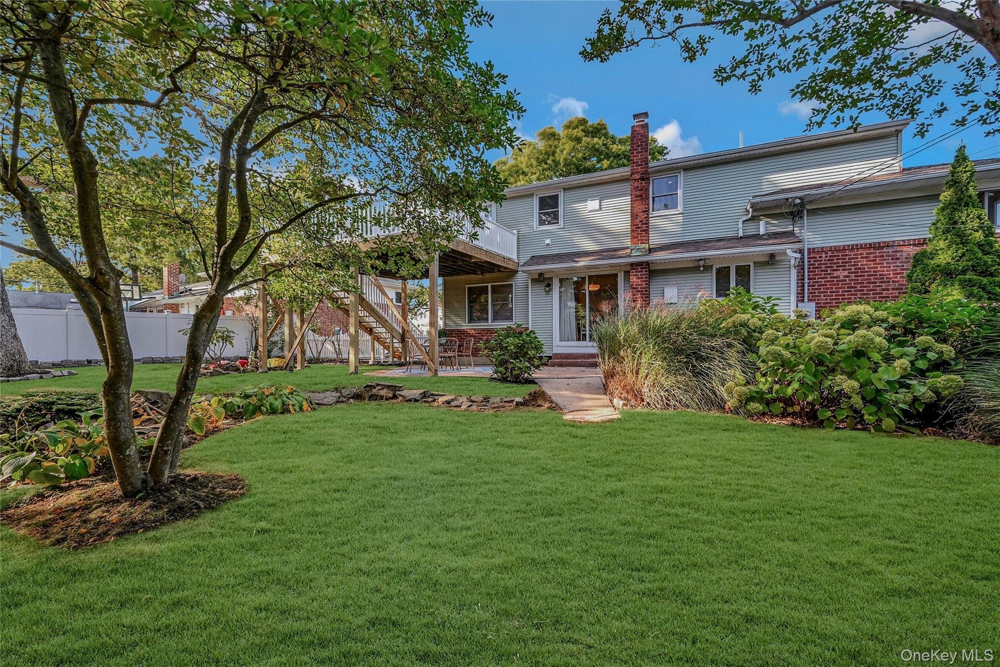 14 Genesee Drive, Commack, NY 11725