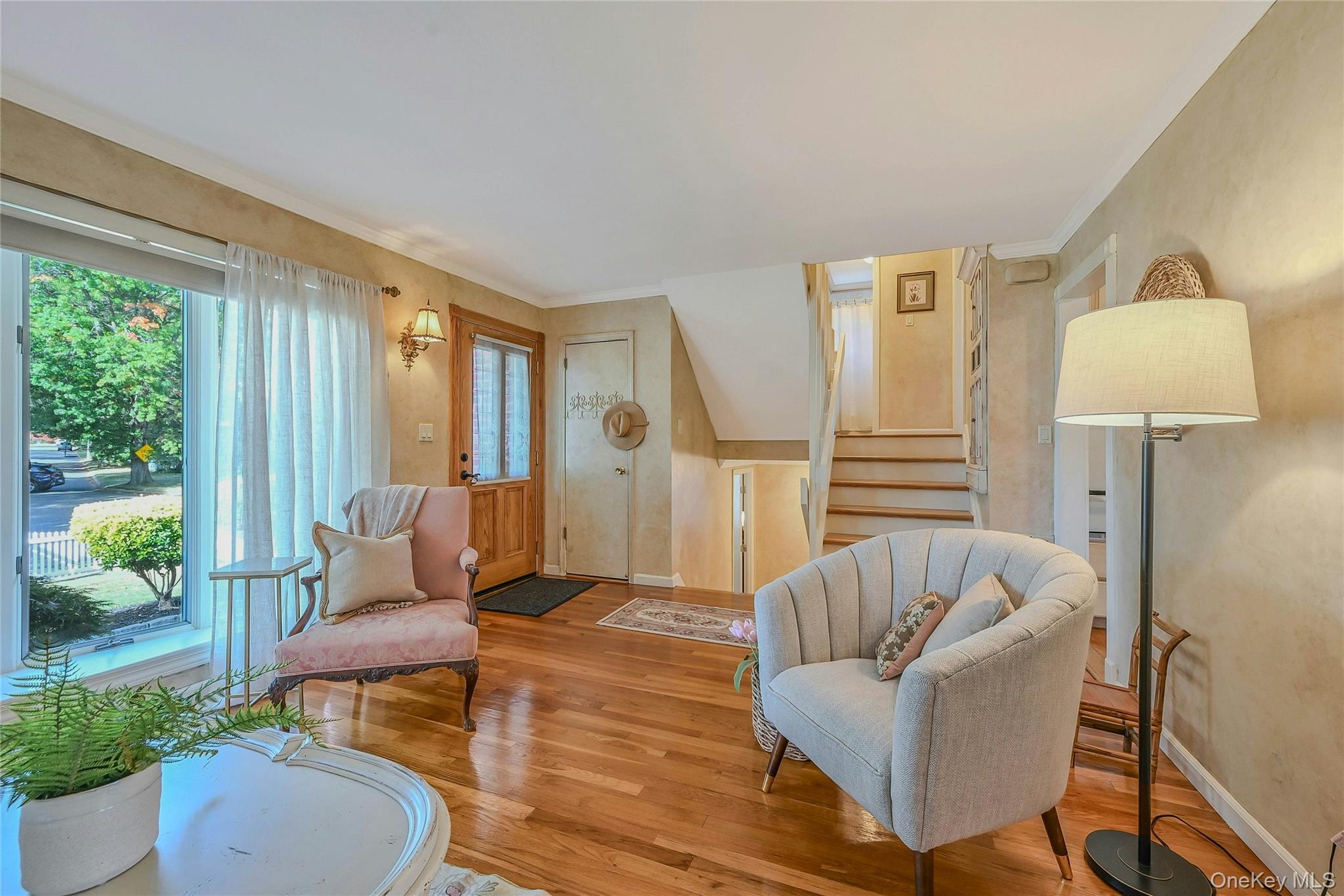 14 Genesee Drive, Commack, NY 11725