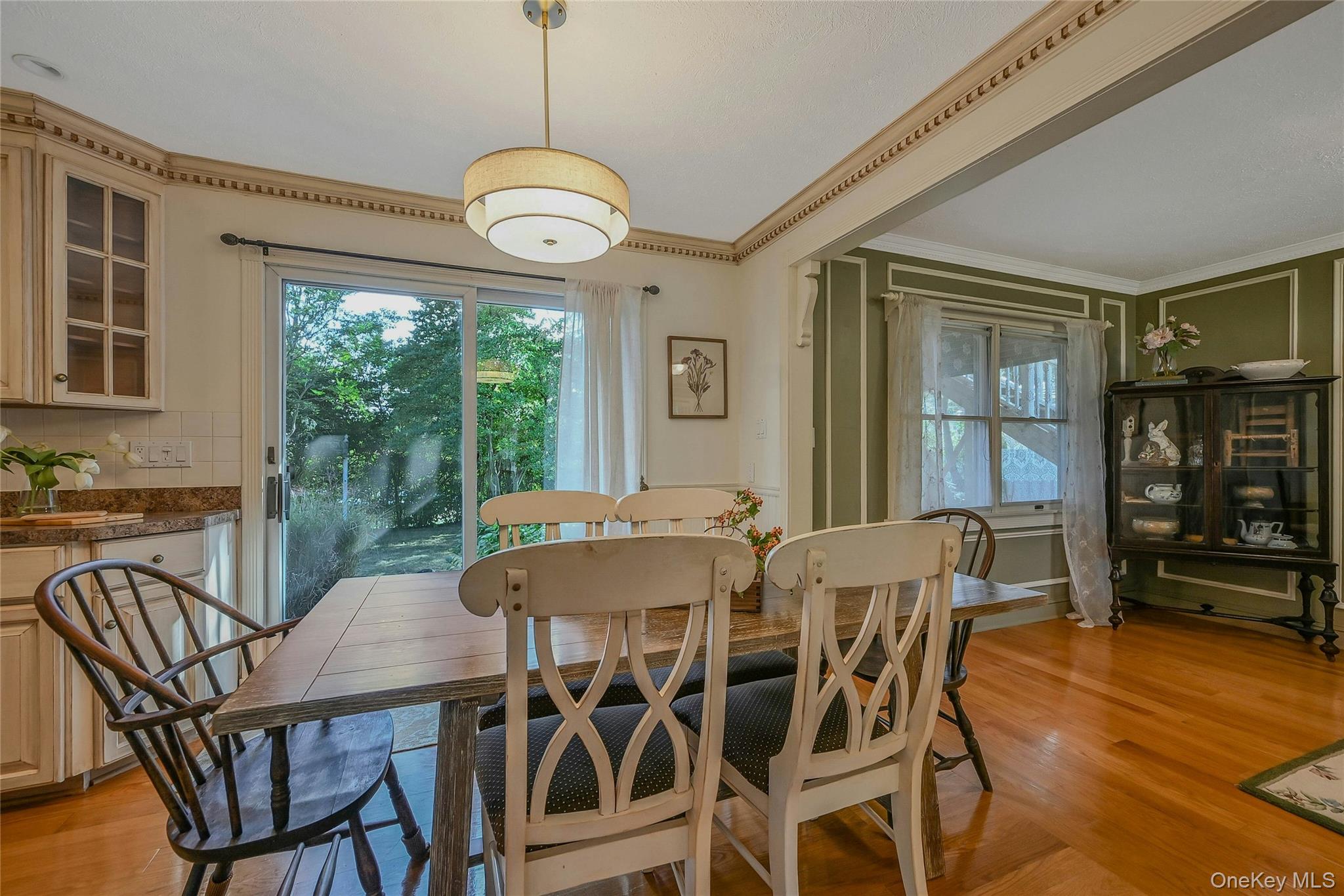 14 Genesee Drive, Commack, NY 11725