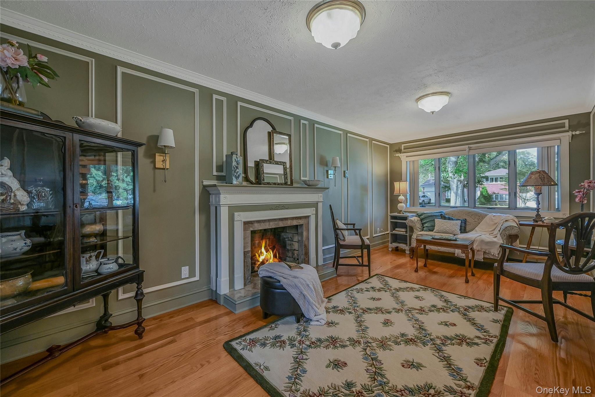 14 Genesee Drive, Commack, NY 11725