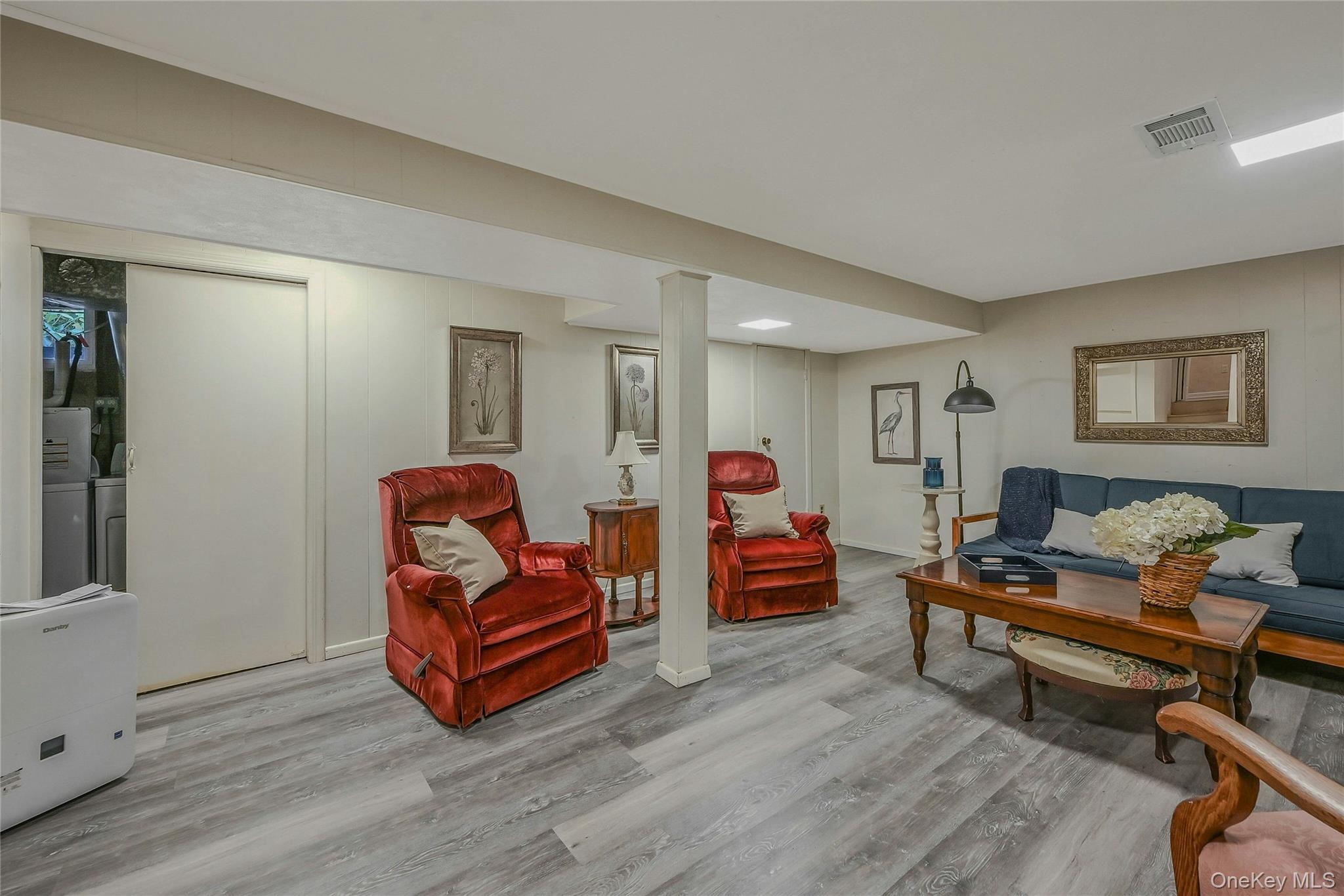 14 Genesee Drive, Commack, NY 11725