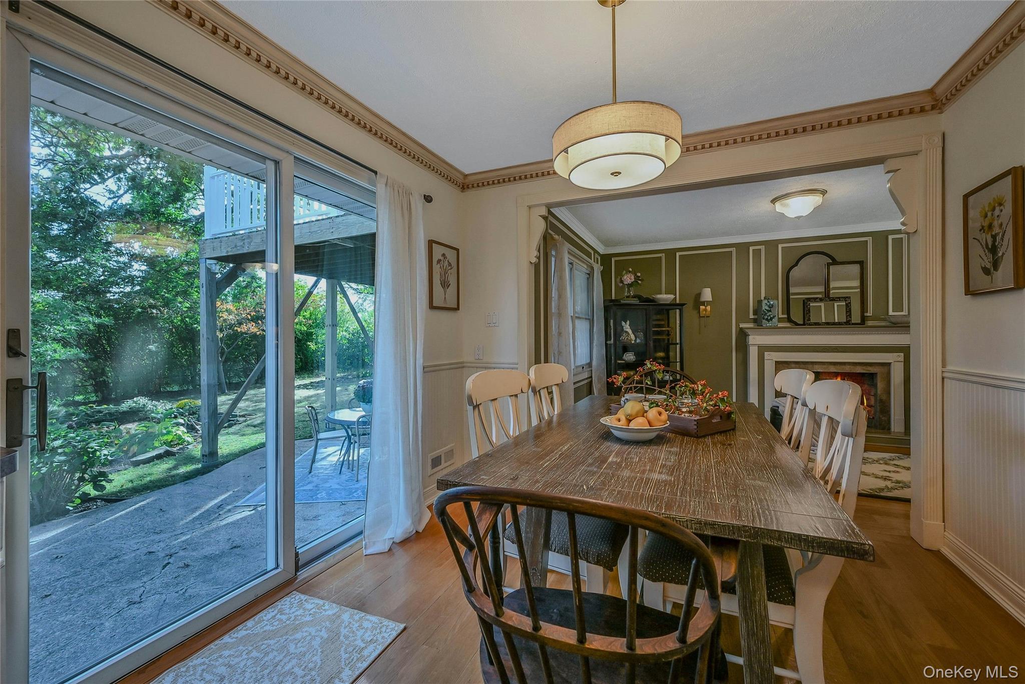 14 Genesee Drive, Commack, NY 11725