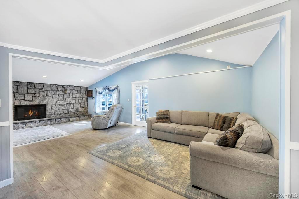 940 Union Street, Bohemia, NY 11716