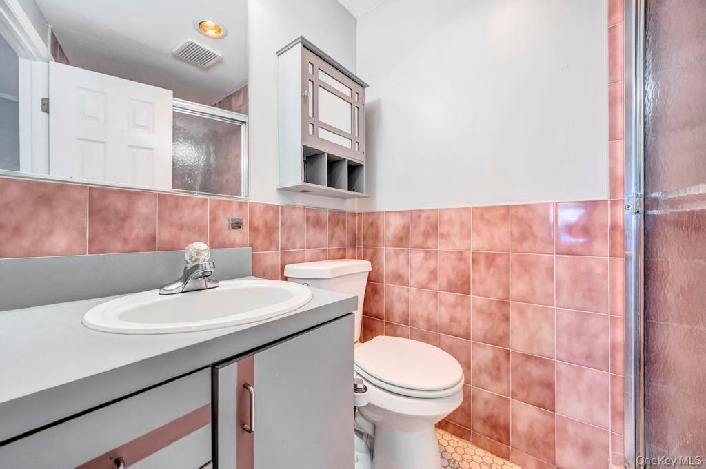 940 Union Street, Bohemia, NY 11716